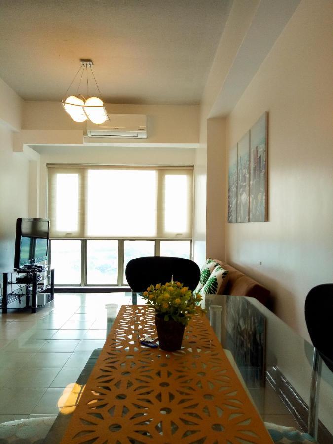 Apartamento Forbes Area Bgc Taguig Manila Exterior foto