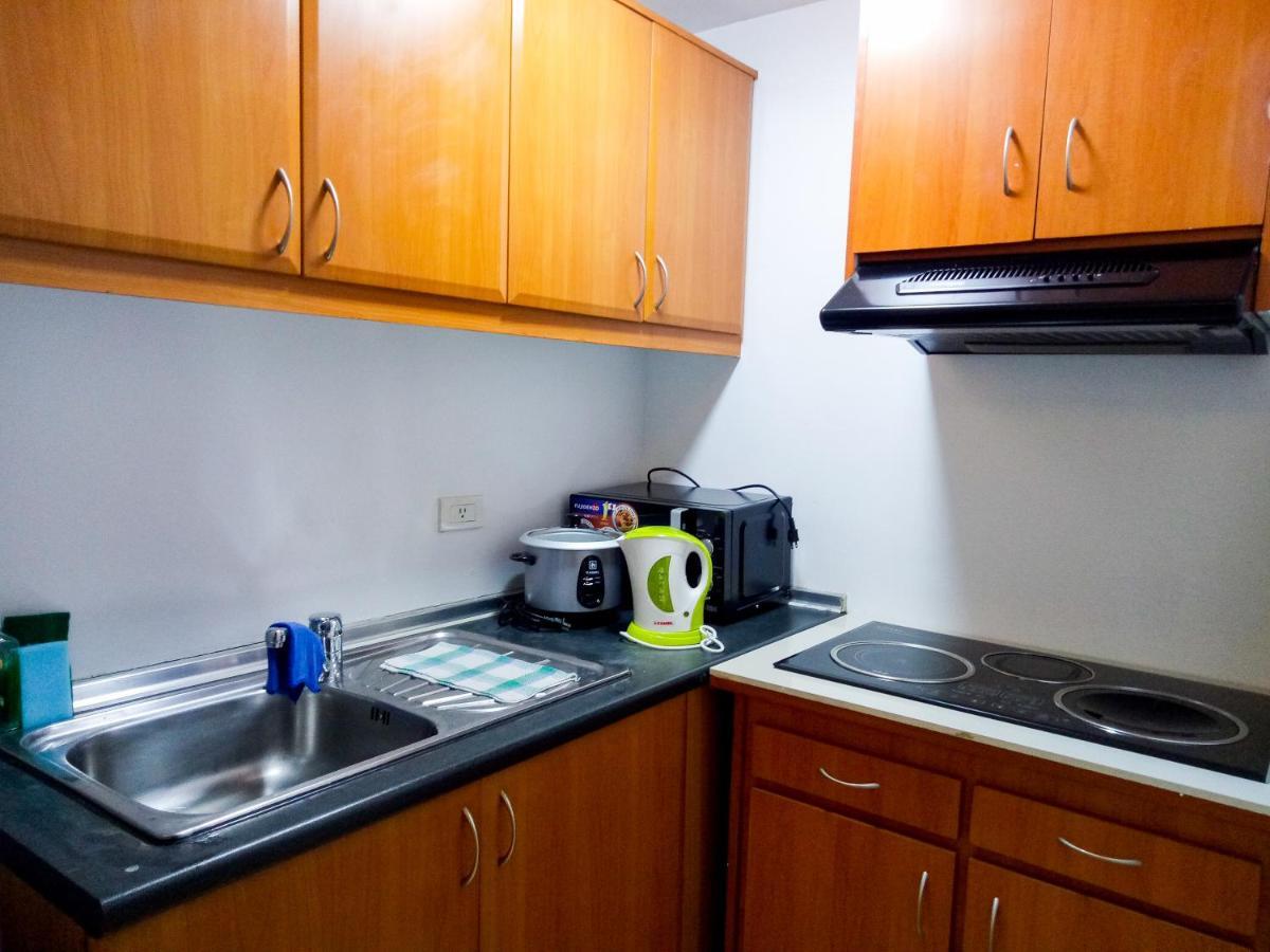 Apartamento Forbes Area Bgc Taguig Manila Exterior foto